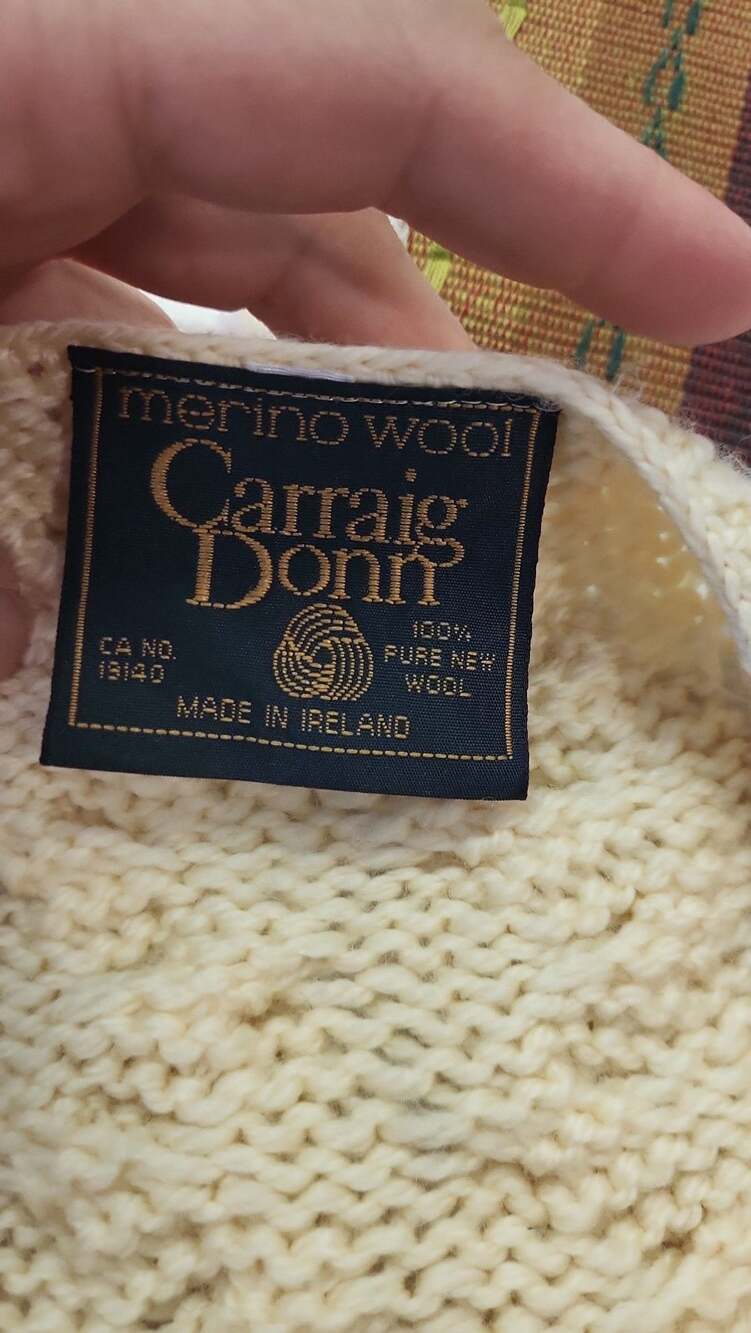 Carraig Donn Merino Wool Cable Knit Aran Fisherman Cardigan Sweater Made in Irel